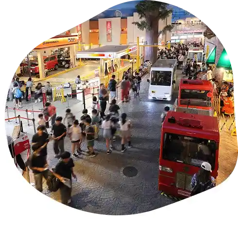 選べる仕事やサービスは約100種類！自分で選んで体験できる！