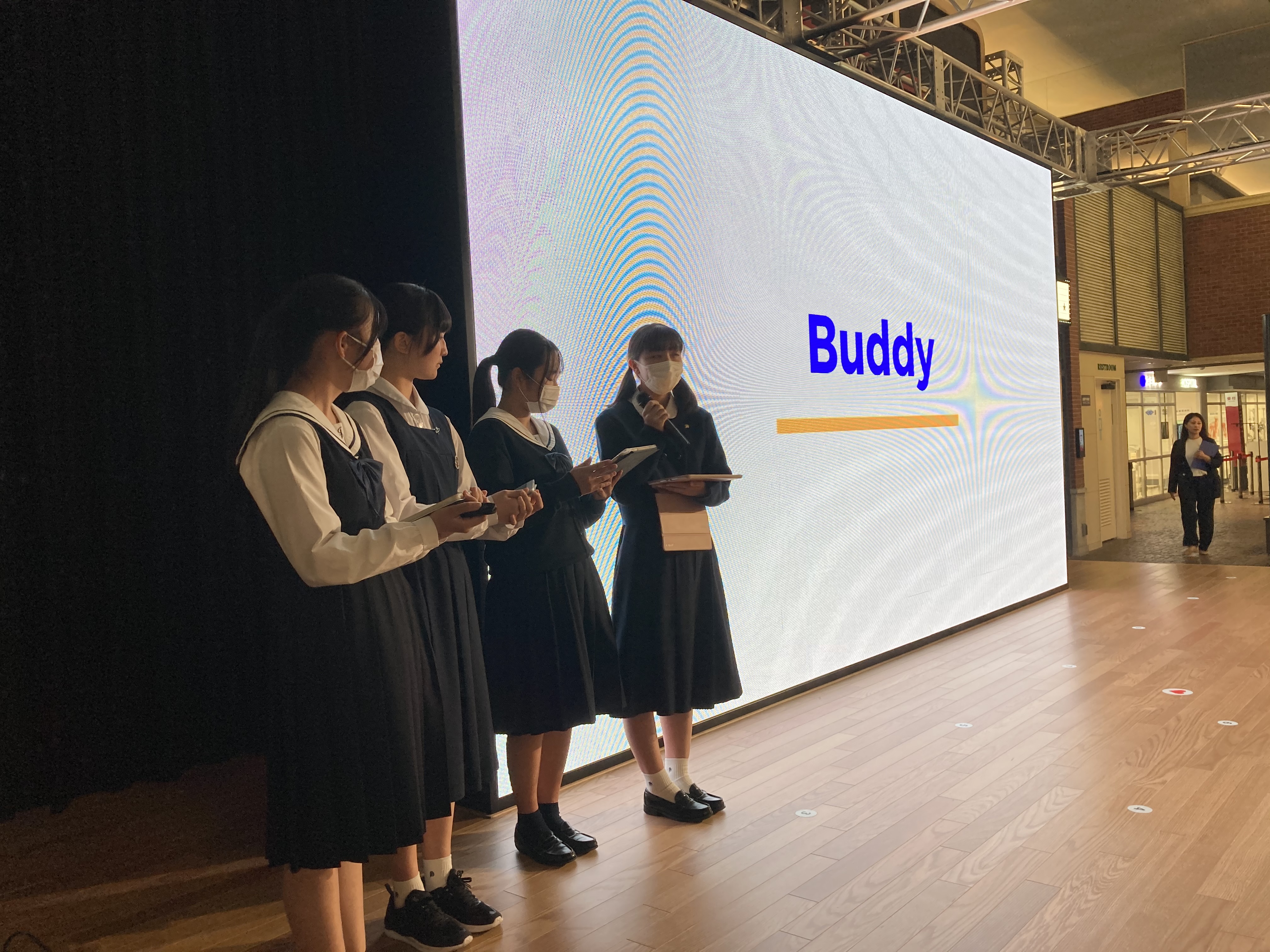 学生×高齢者をつなぐアプリ「Buddy」
