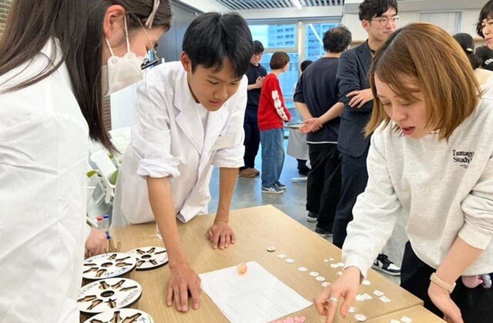 【発表する】成果発表会