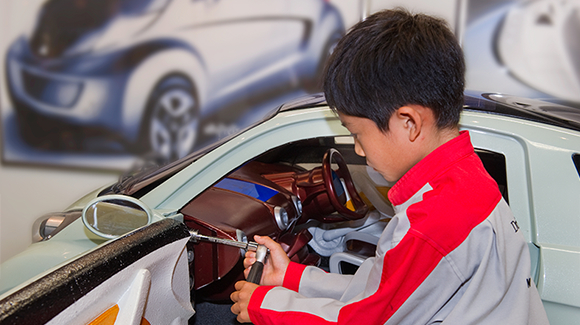 自動車工場 キッザニア